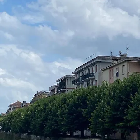 Daire Italian Riviera *